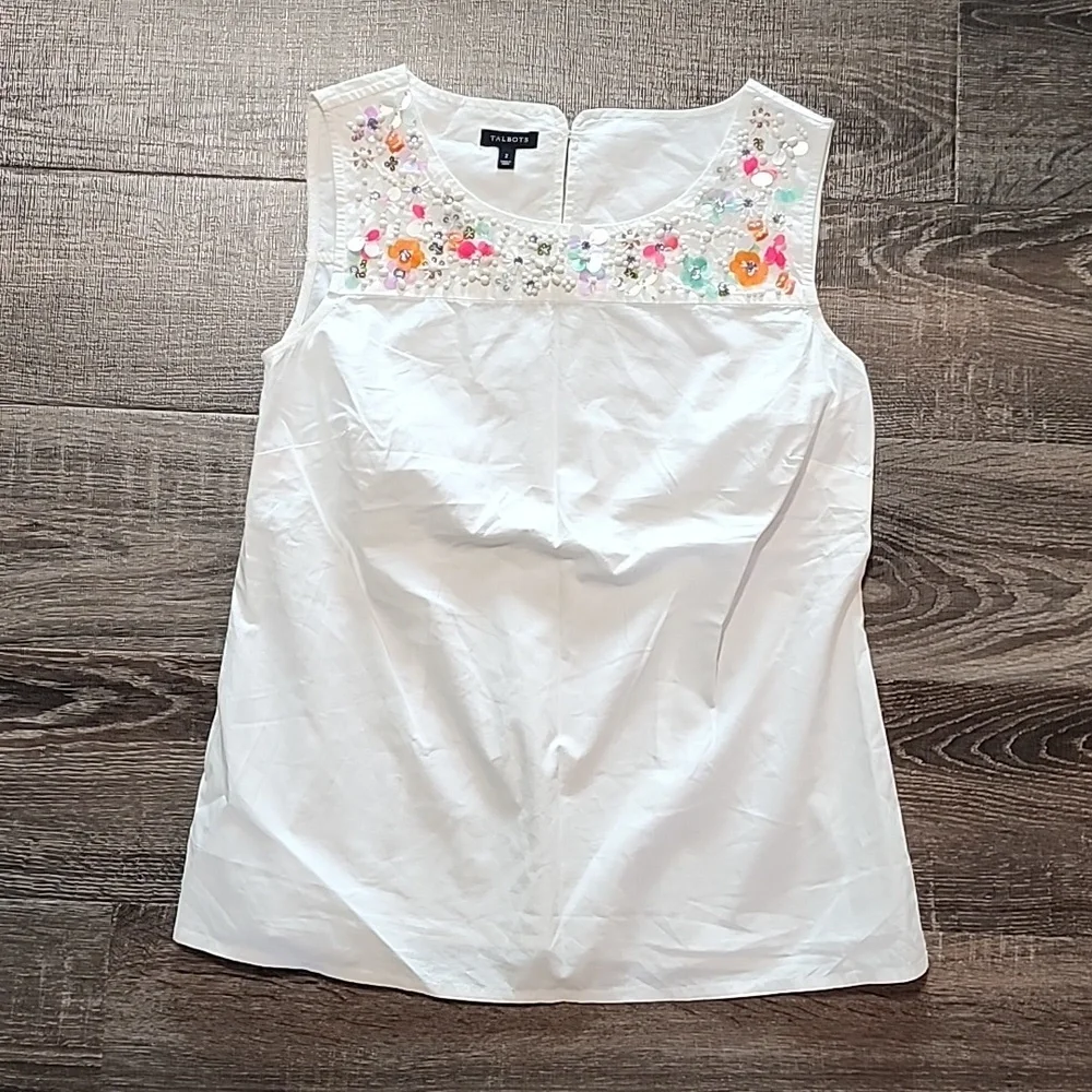 ⛅️ Talbots beaded Shell ⛅️ - Picture 1 of 3
